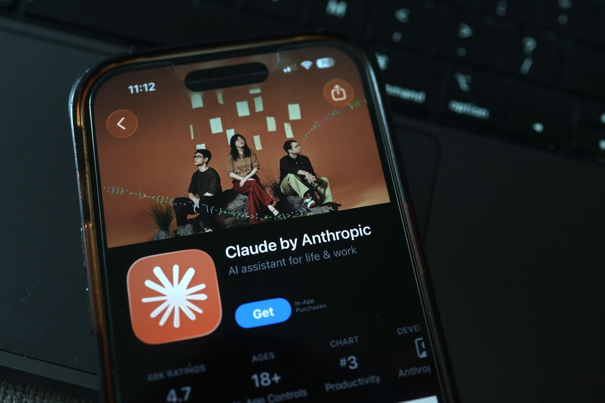 Sony Music e Warner processam a Anthropic por músicas usadas no treino da IA