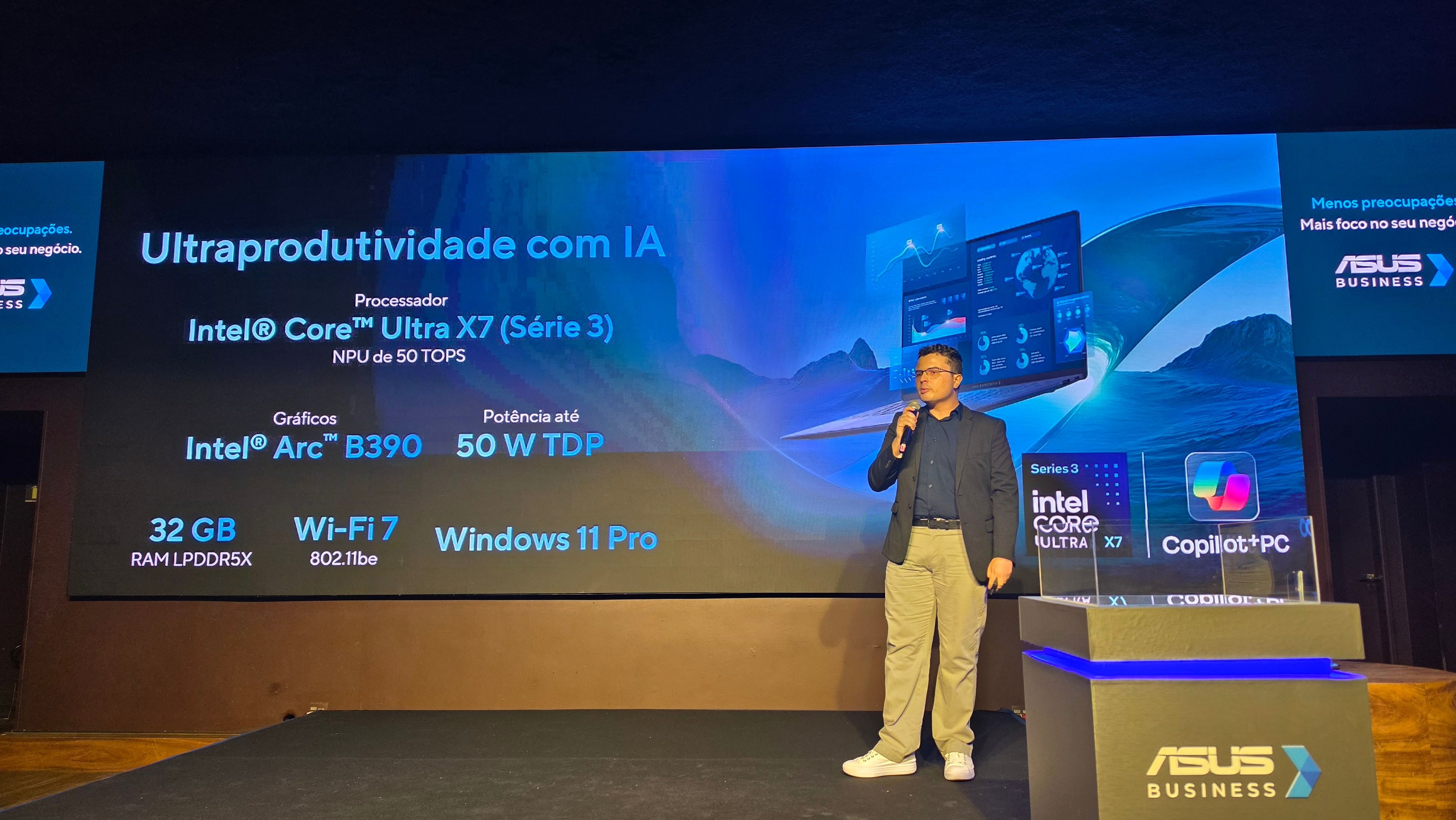 ASUS ExpertBook B3 apresentado pela fabricante