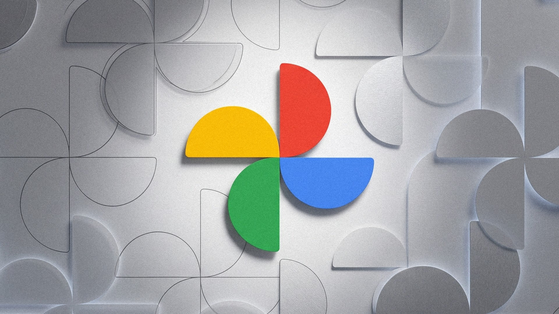 Google Fotos prepara IA que muda data, local e legenda das fotos por comando de voz