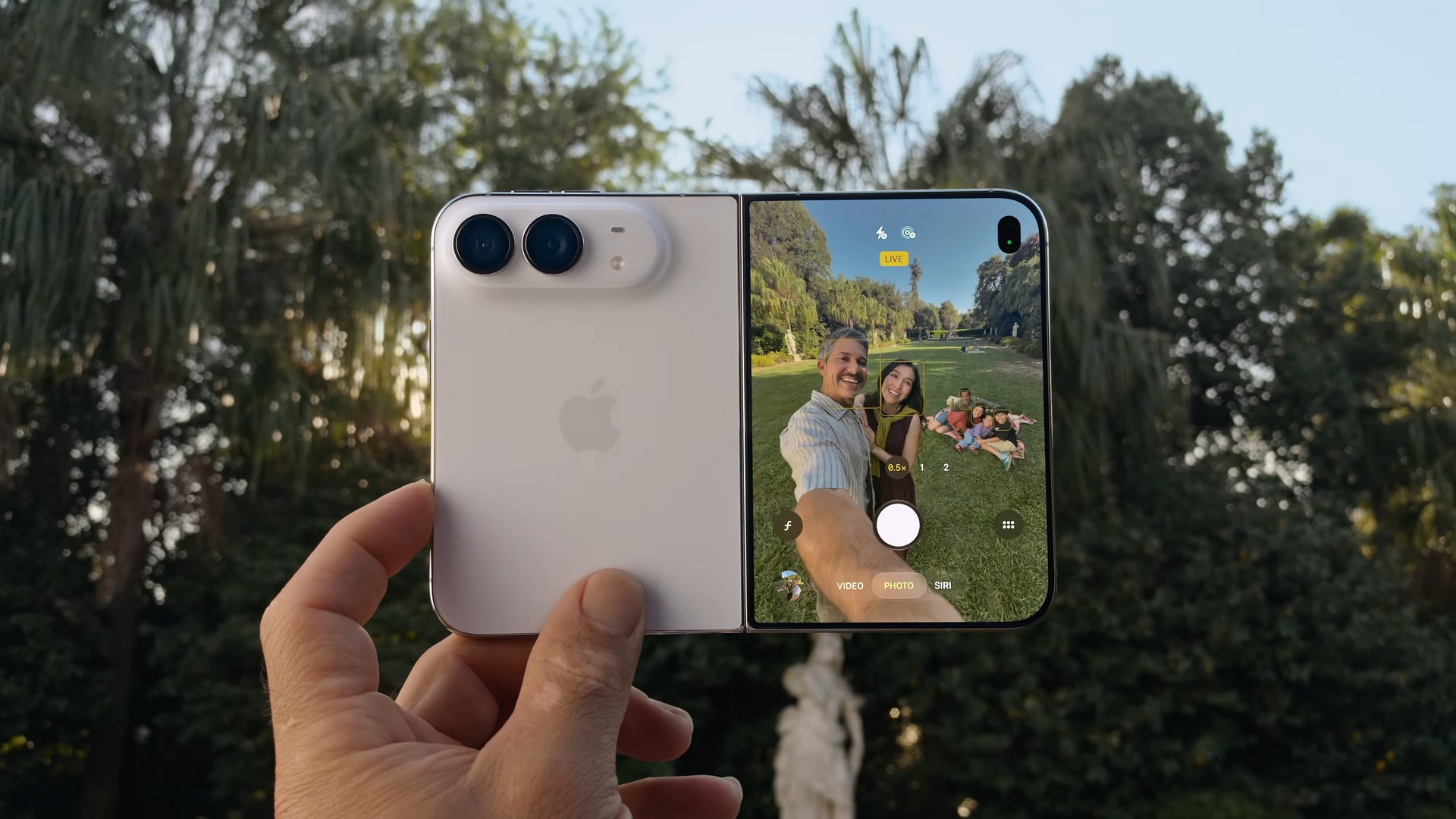 iPhone Duo deve render US$ 1,25 bilhão à Samsung Display, que fornece a tela dobrável até 2029