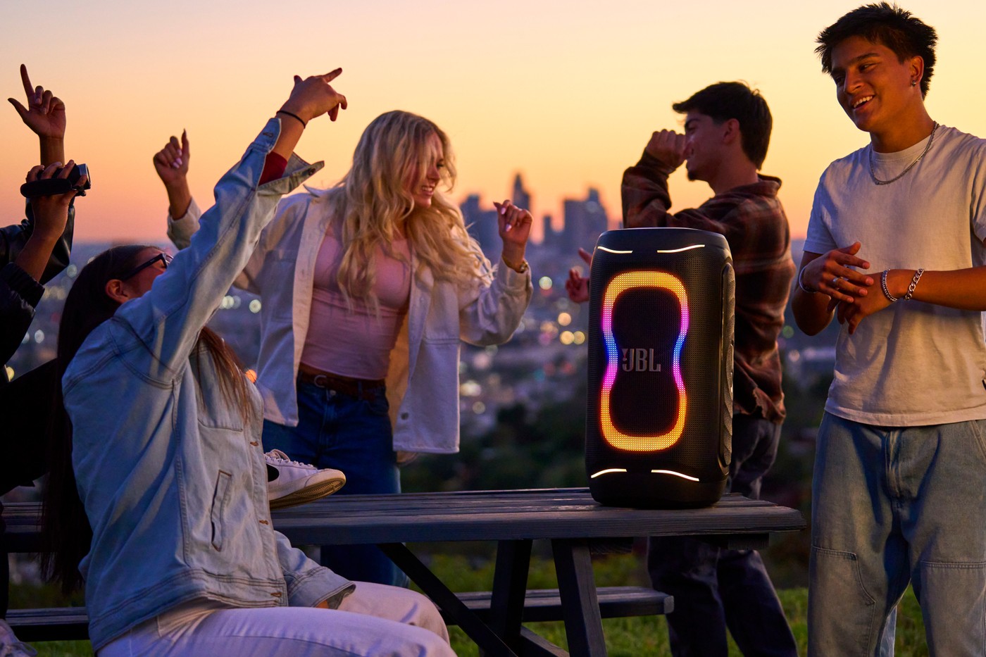 JBL PartyBox 130 vista de frente
