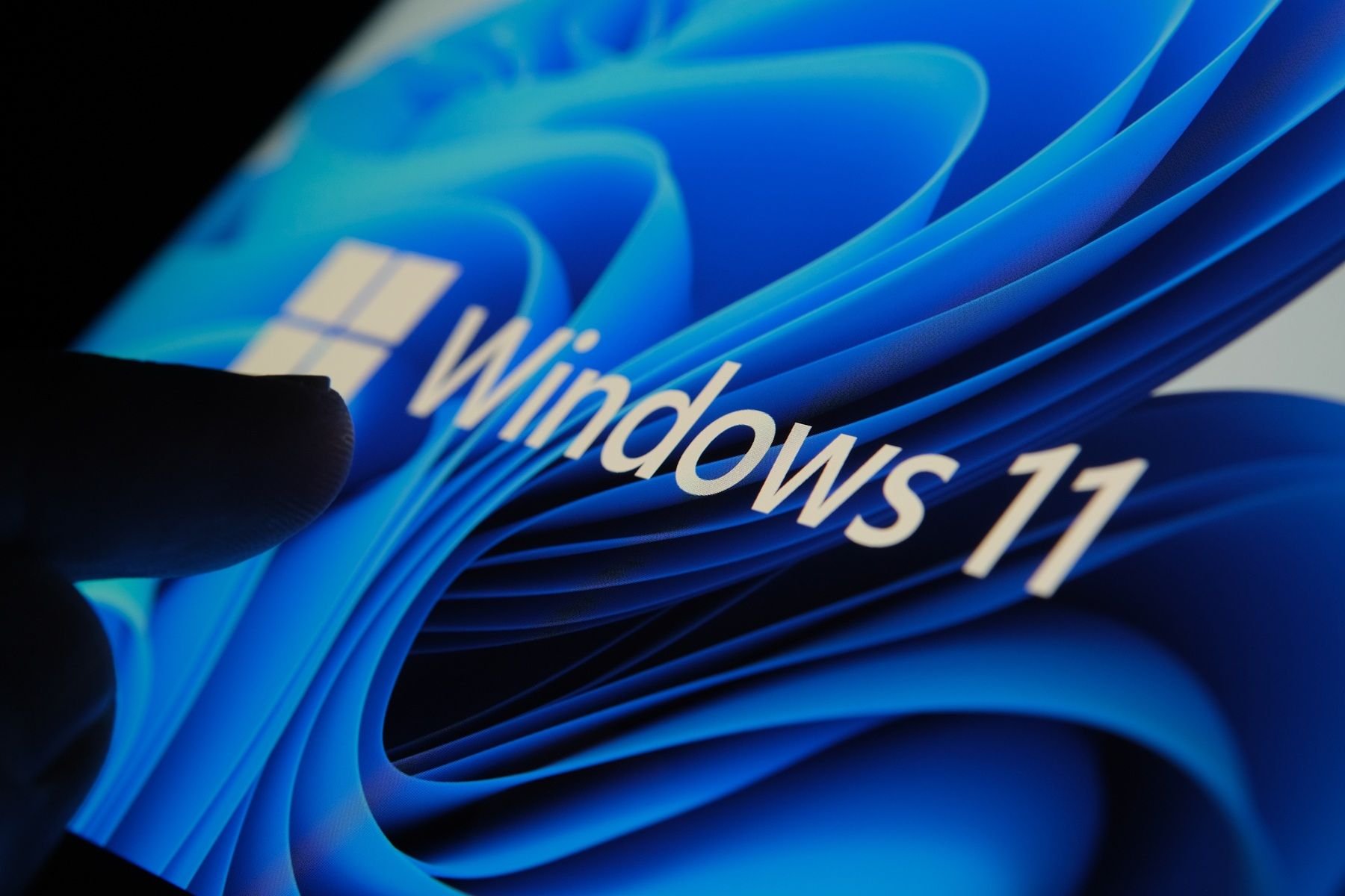 Monitores da LG são acusados de instalar o McAfee automaticamente no Windows