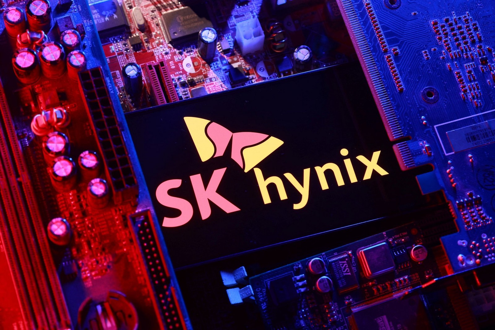 SK Hynix troca tungstênio por molibdênio e parte para NAND de 375 camadas