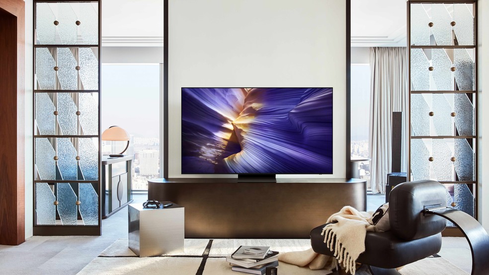 Smart TV Samsung exibindo conteúdo em 4K