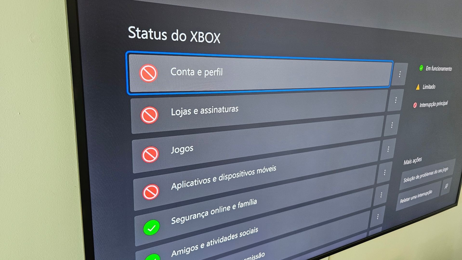 Xbox Live cai e jogadores ficam sem acesso à biblioteca digital dias após queda da PSN
